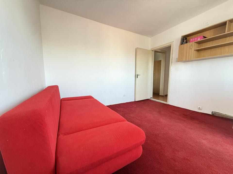 Apartament 3 camere, decomandat, etaj 3 din 4 - Lipovei