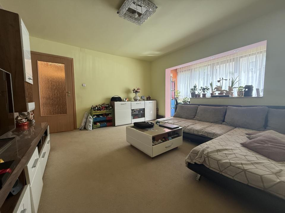 Apartament 3 camere, decomandat, 65 mp utili  - Girocului