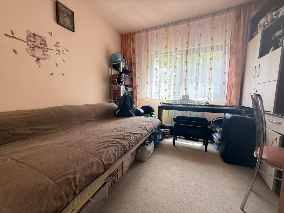 Apartament 3 camere, decomandat, 65 mp utili  - Girocului