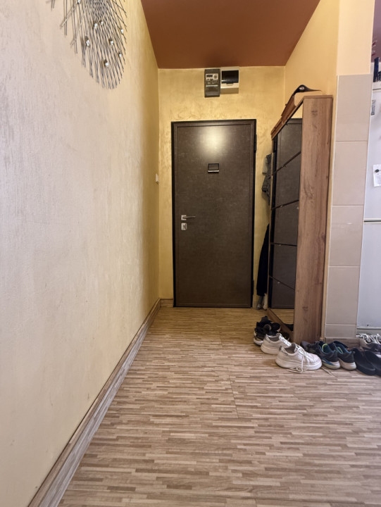 Apartament 3 camere, decomandat, 65 mp utili  - Girocului