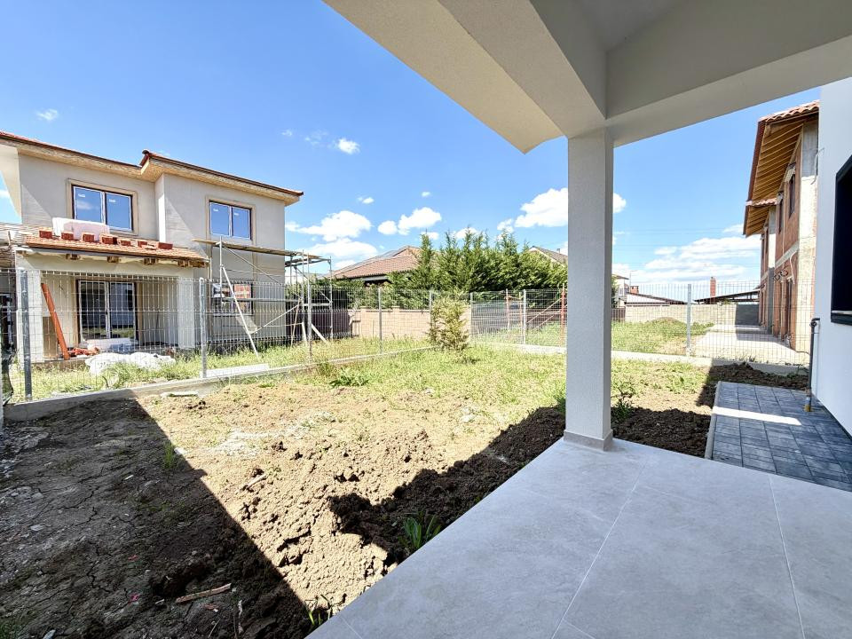 Duplex elegant, 5 camere, 132 mp utili, 266 mp teren - Dumbravita
