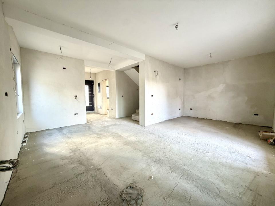 Duplex elegant, 4 camere, 117 mp utili, 249 mp teren - Timisoara