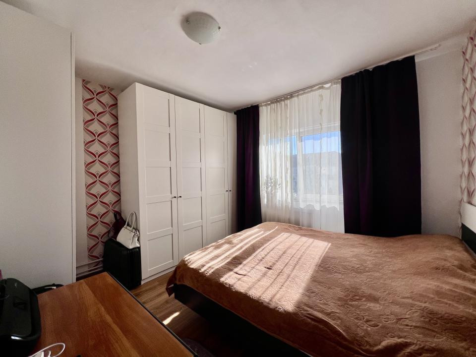  Apartament 2 camere, decomandat, 53 mp utili - Girocului