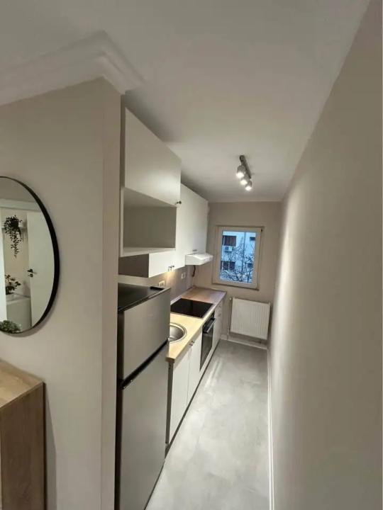 Apartament renovat, 2 camere, etaj 4 din 5 - Sagului