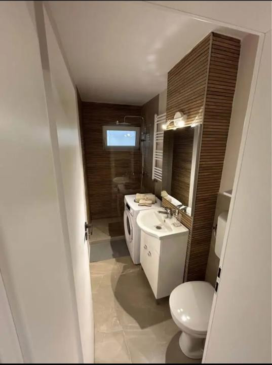 Apartament renovat, 2 camere, etaj 4 din 5 - Sagului