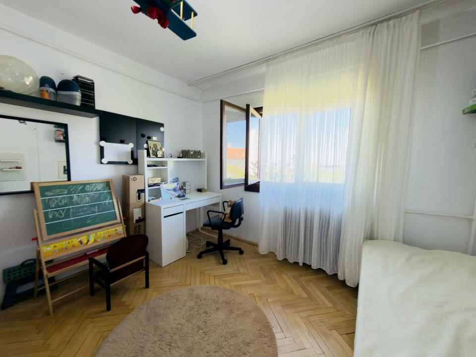 Apartament 3 camere, decomandat, 65mp utili, zona Steaua 