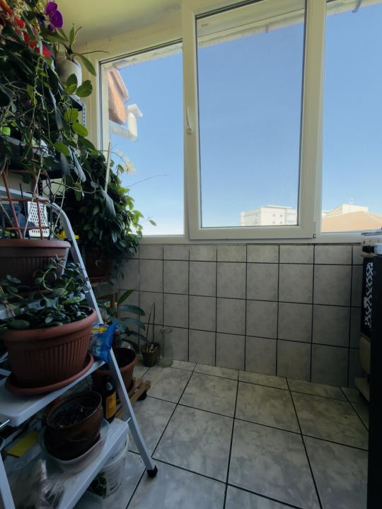 Apartament 3 camere, decomandat, 65mp utili, zona Steaua 