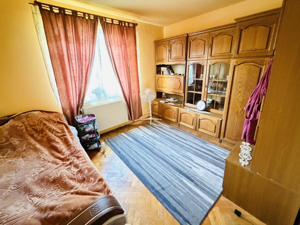 Apartament 2 camere, semidecomandat, mobilat in zona Balcescu 