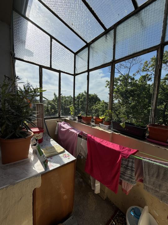 Apartament 2 camere, semidecomandat, mobilat in zona Balcescu 