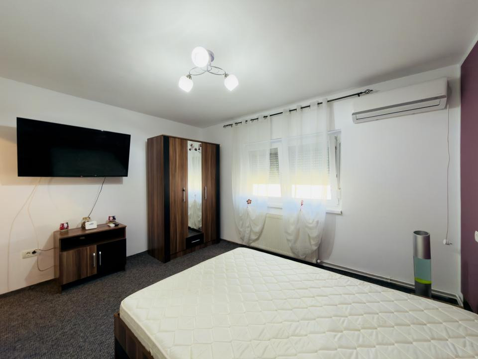 COMISION 0%  Apartament 2 camere, semidecomandat, etaj 3, zona Steaua 