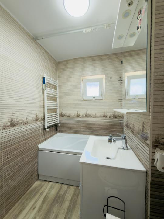 COMISION 0%  Apartament 2 camere, semidecomandat, etaj 3, zona Steaua 