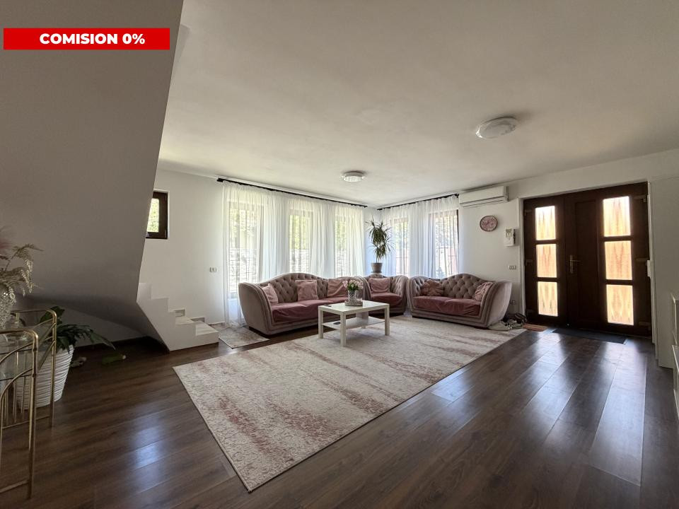 Casa individuala, 6 camere, 155 mp utili, 600 mp teren, garaj - Sacalaz