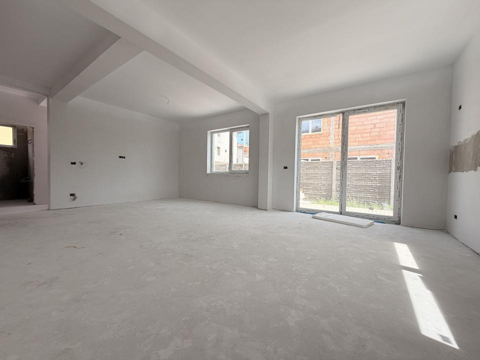 Comision 0%-Duplex 4 camere, 99 mp - Giroc