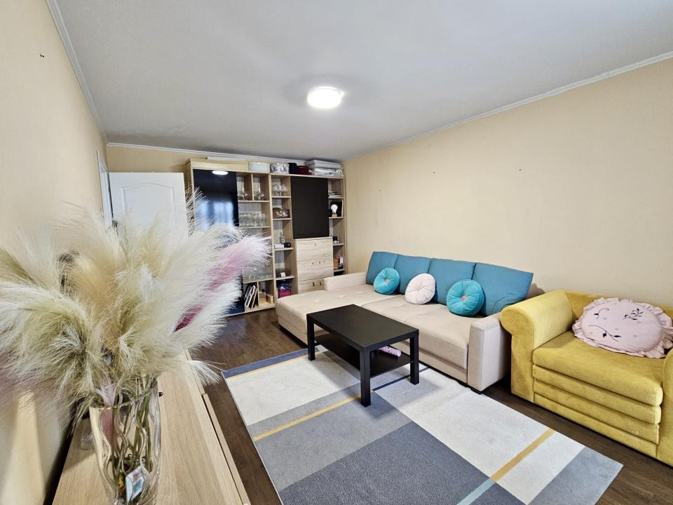 Apartament modern, 3 camere, 67 mp utili, etaj 2 - Zona Lipovei