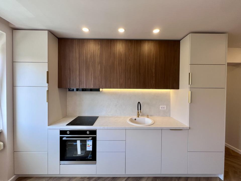  Apartament 3 camere, 52mp utili, etaj 4/7 - Zona Ultracentrala