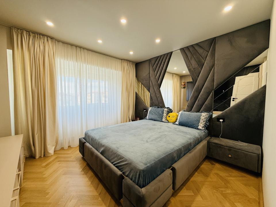 COMISION 0% Apartament 2 camere, decomandat, mobilat lux in Soarelui 