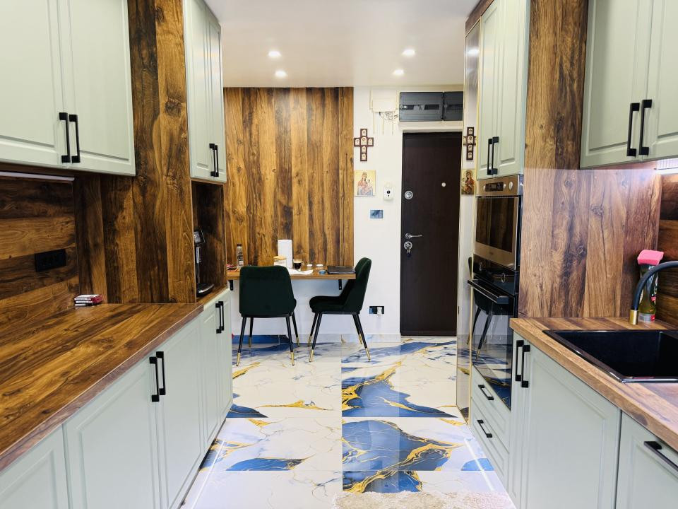 COMISION 0% Apartament 2 camere, decomandat, mobilat lux in Soarelui 