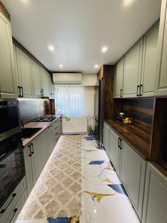 COMISION 0% Apartament 2 camere, decomandat, mobilat lux in Soarelui 