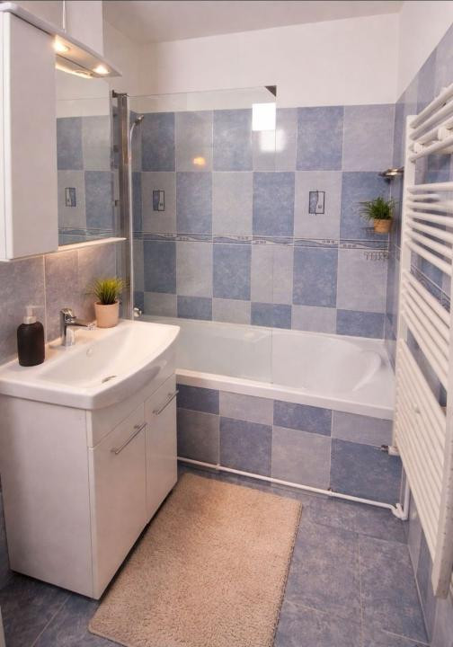 Apartement 2 camere, etaj 1, 52mp utili, zona Olimpia - Stadion 