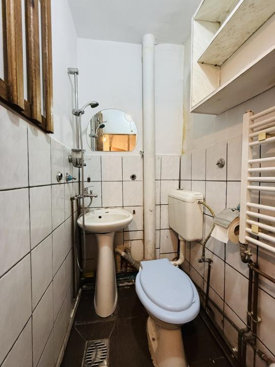 Apartament 2 camere, etaj 1, mobilat, zona Piata Doina 