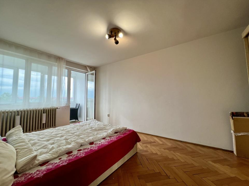  COMISION 0% Apartament 3 camere, 65 mp utili, etaj 5/10 - Zona Sagului