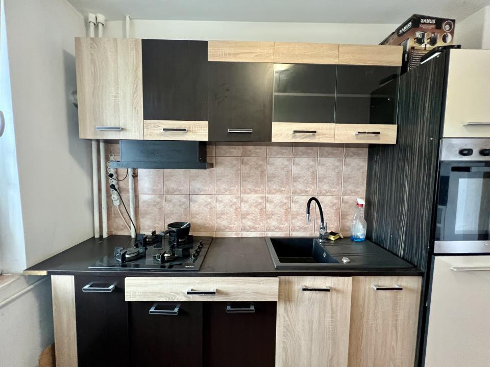  COMISION 0% Apartament 3 camere, 65 mp utili, etaj 5/10 - Zona Sagului