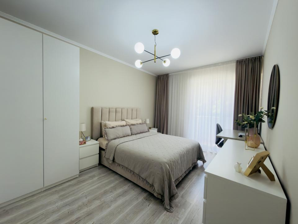 Apartament 2 camere, decomandat, parter in Giroc