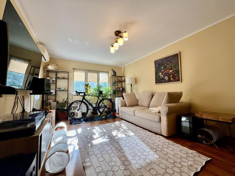  Apartament modern, 3 camere, 67 mp utili, etaj 3, decomandat - Aradului