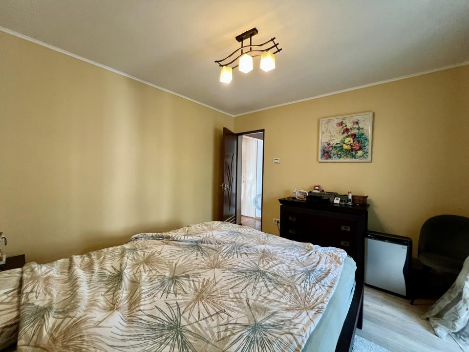  Apartament modern, 3 camere, 67 mp utili, etaj 3, decomandat - Aradului