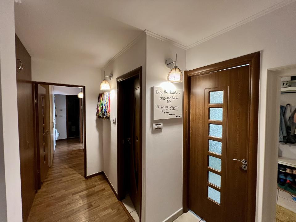  Apartament modern, 3 camere, 67 mp utili, etaj 3, decomandat - Aradului