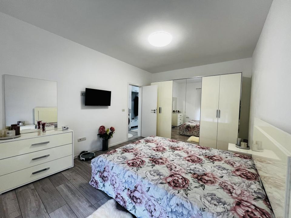 Apartament cu 3 camere complet Mobilat si Utilat  -Dumbravita 