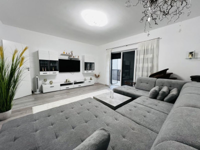 Apartament cu 3 camere complet mobilat si utilat  - Dumbravita 