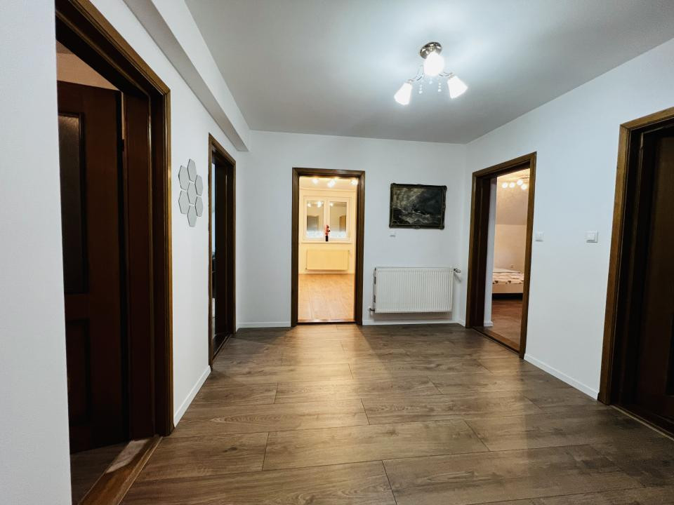 Vila 6 camere complet mobilata -320 mp Utili - Zona Bogdanestilor