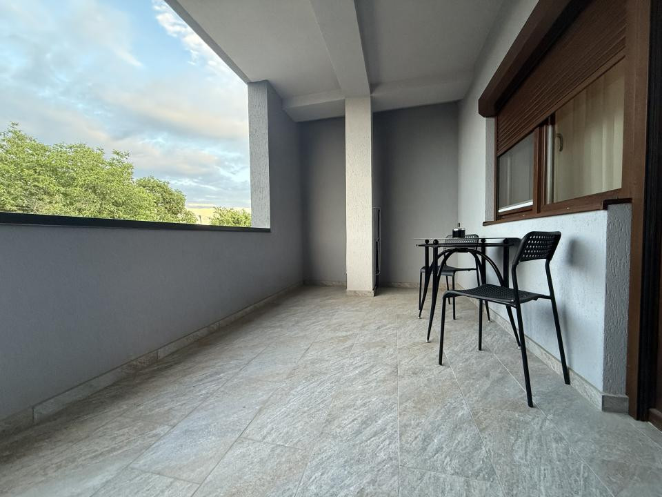 Apartament spatios, 41 mp utili, 11 mp terasa, etaj 1 - Chisoda
