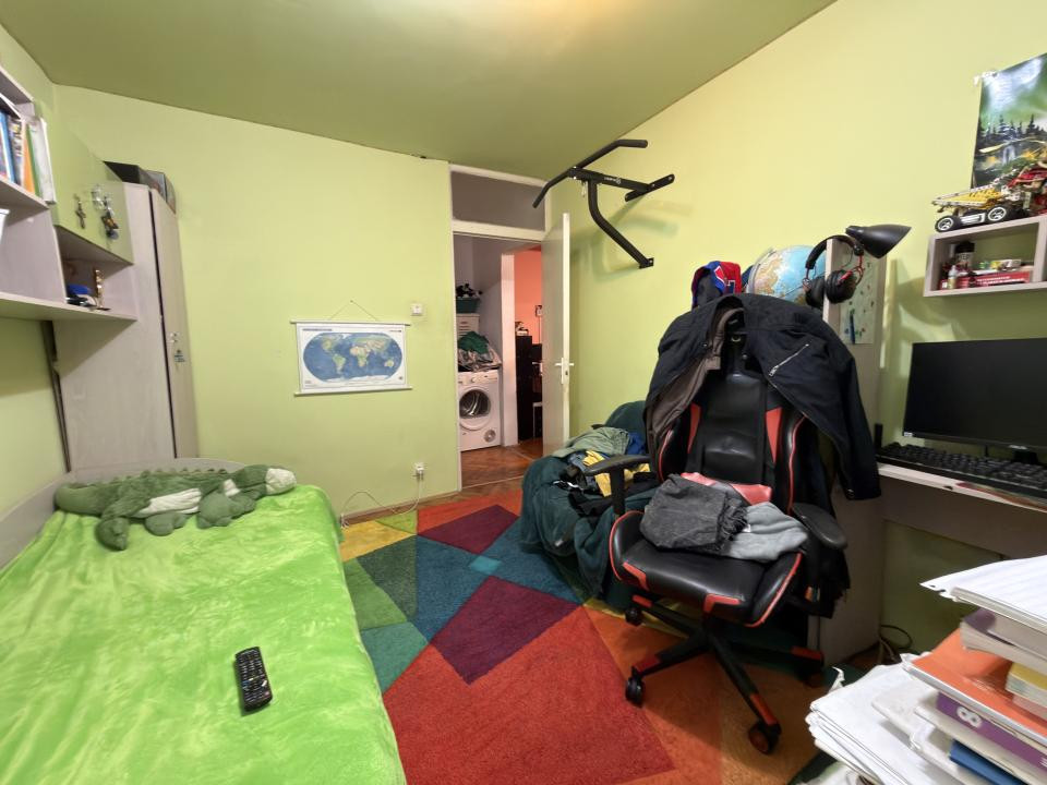 Apartament 3 camere, 63mp, etaj 1 - Zona Soarelui