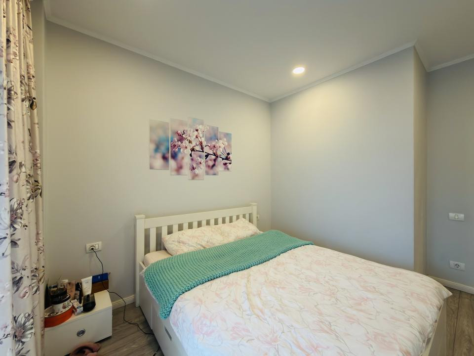 Apartamnet 3 camere, decomandat, etaj 1, 2 locuri de parcare in Braytim