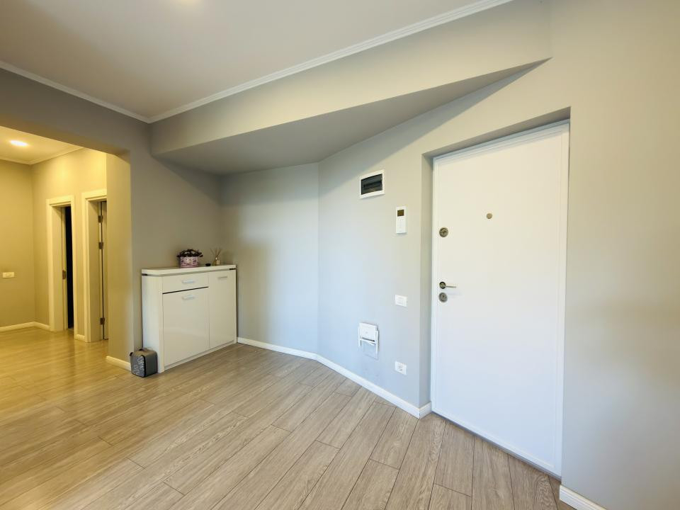 Apartamnet 3 camere, decomandat, etaj 1, 2 locuri de parcare in Braytim