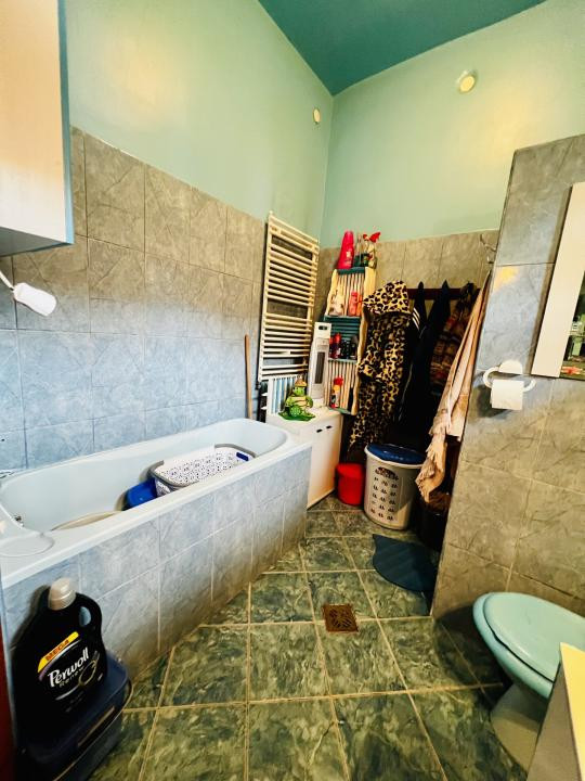 Casa Individuala 7 camere + teren 1735 mp - Localitatea Liebling- COMISION 0 %