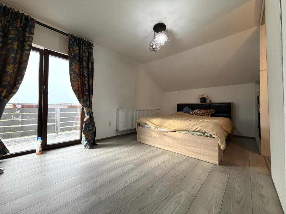 Casa Individuală, 160mp utili, 576mp teren, 5 camere,mobilat - Sanandrei