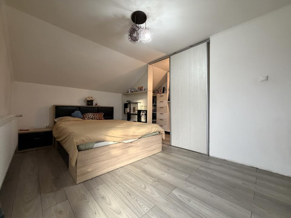 Casa Individuală, 160mp utili, 576mp teren, 5 camere,mobilat - Sanandrei