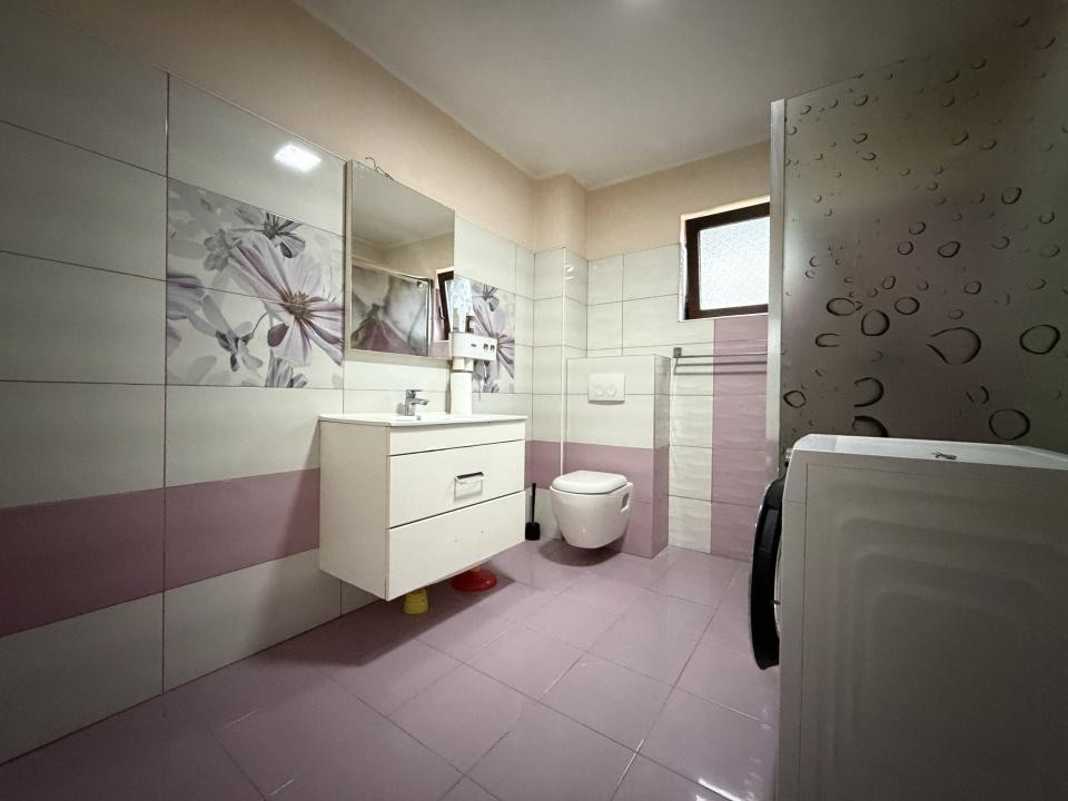 Casa Individuală, 160mp utili, 576mp teren, 5 camere,mobilat - Sanandrei