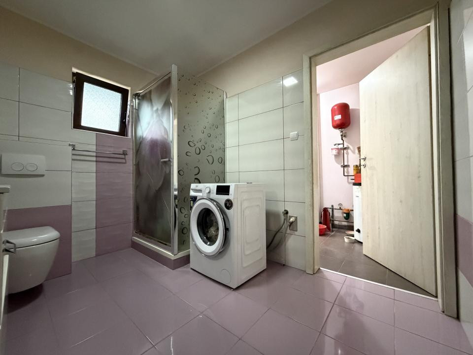Casa Individuală, 160mp utili, 576mp teren, 5 camere,mobilat - Sanandrei