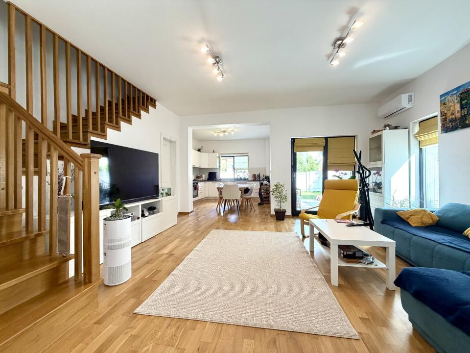 Duplex modern, 4 camere, 110 mp utili, 220 mp teren - Dumbravita
