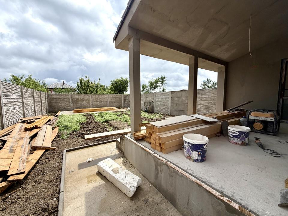 Duplex modern, 4 camere, 124 mp utili, 303 mp teren - Ghiroda