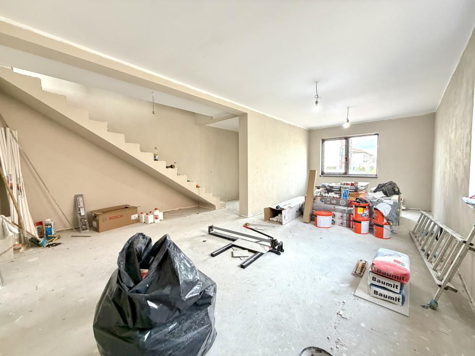 Duplex modern, 4 camere, 124 mp utili, 303 mp teren - Ghiroda