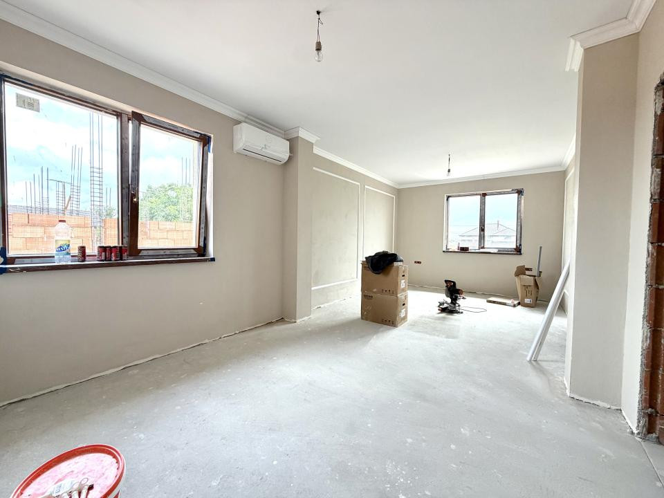 Duplex modern, 4 camere, 124 mp utili, 303 mp teren - Ghiroda