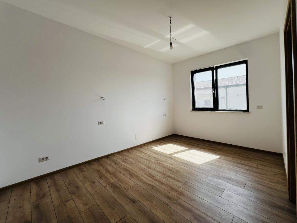 Duplex 6 camere - 145mp-Zona centrala Dumbravita