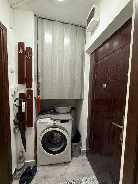 Apartament compact, 1 camera, etajul 2, 22 mp utili - Dambovita