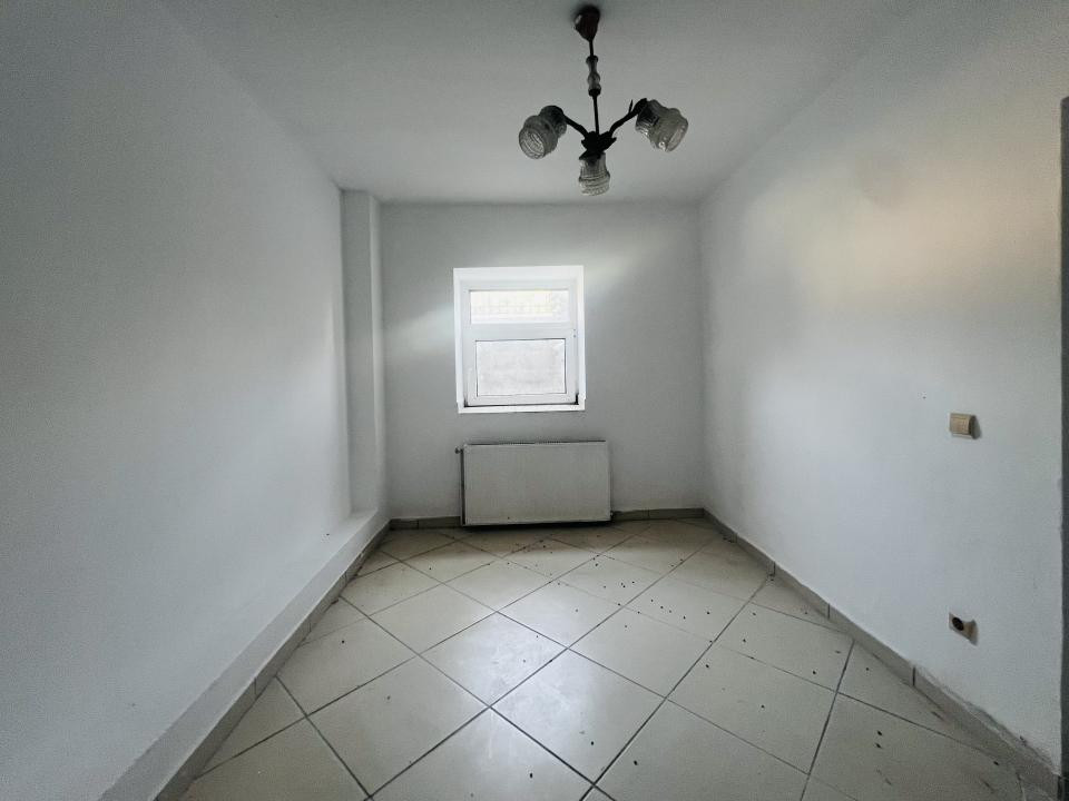 Casa Individuala 5 camere -218 mp utili -Dumbravita -Zona centrala