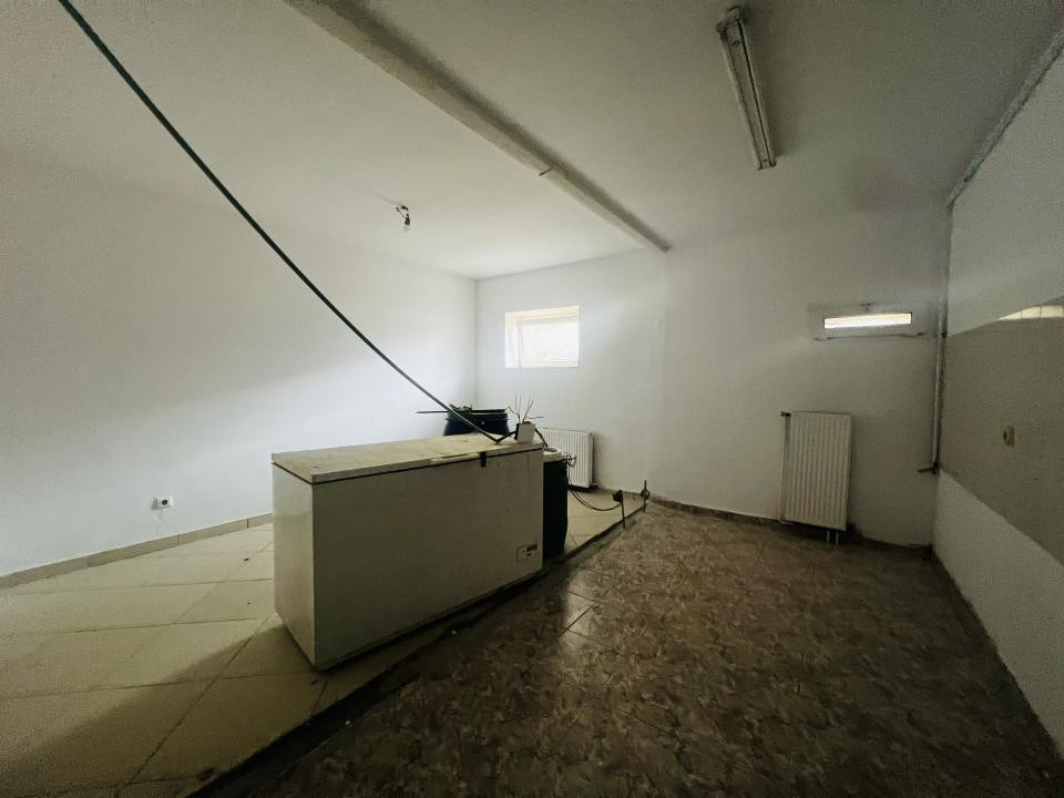 Casa Individuala 5 camere -218 mp utili -Dumbravita -Zona centrala